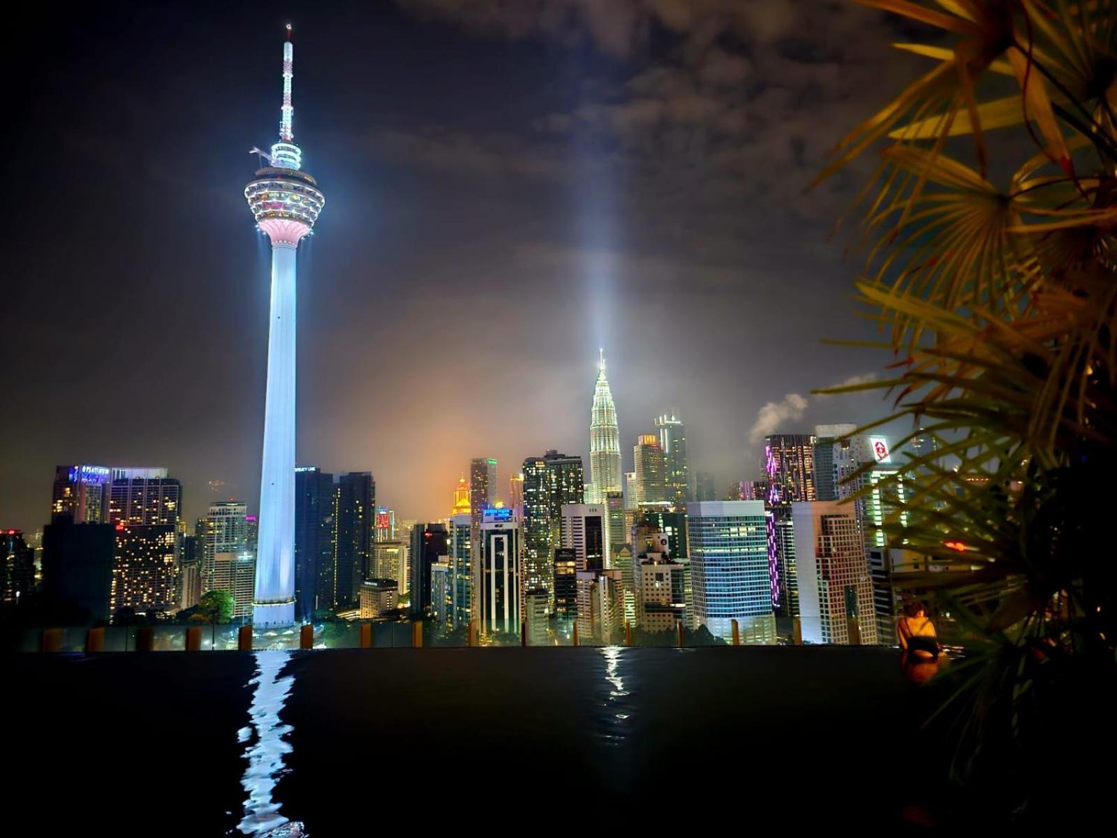 Pangsapuri Luxurious Ceylonz Near Bukit Bintang 4pax